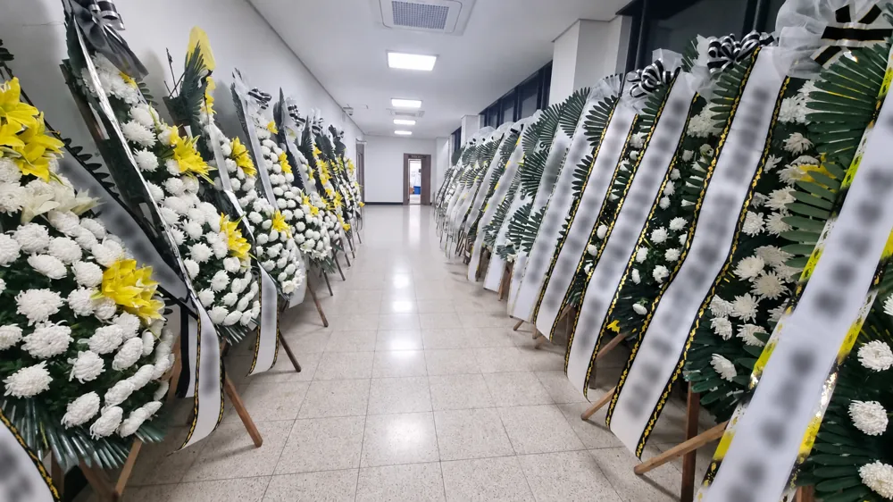 전국 꽃배달 상품 참고용 근조화환 설치 실제 배송 사진